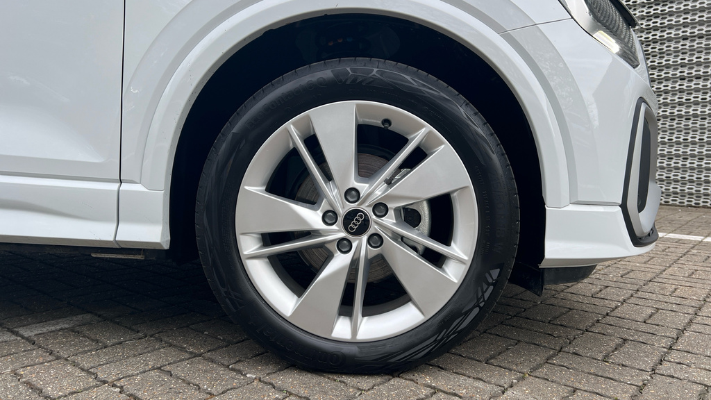 Audi Q2 Audi Q2 35 Tfsi S Line S Tronic GJ26VTC White #5