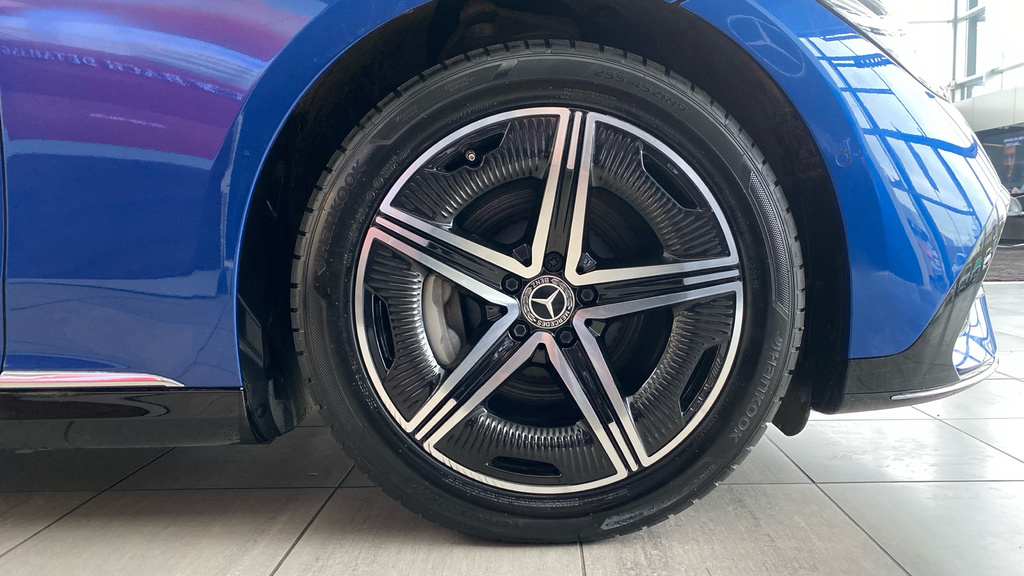 Mercedes-Benz EQE Eqe 300 180Kw Amg Line 89Kwh Blue #5