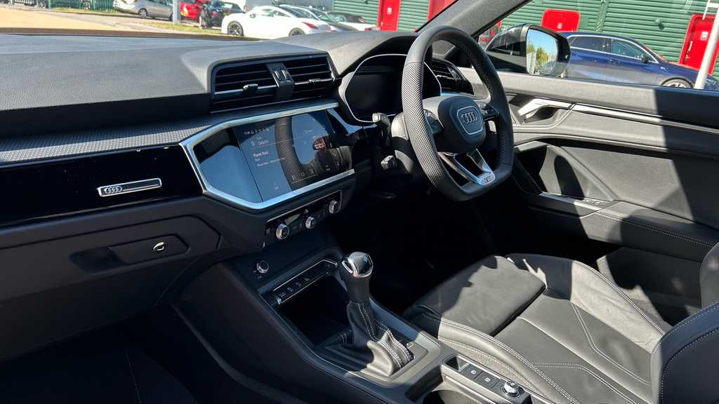 Audi Q3 Q3 35 Tfsi Black Edition S Tronic 20 Alloy LS75WDE Grey #2