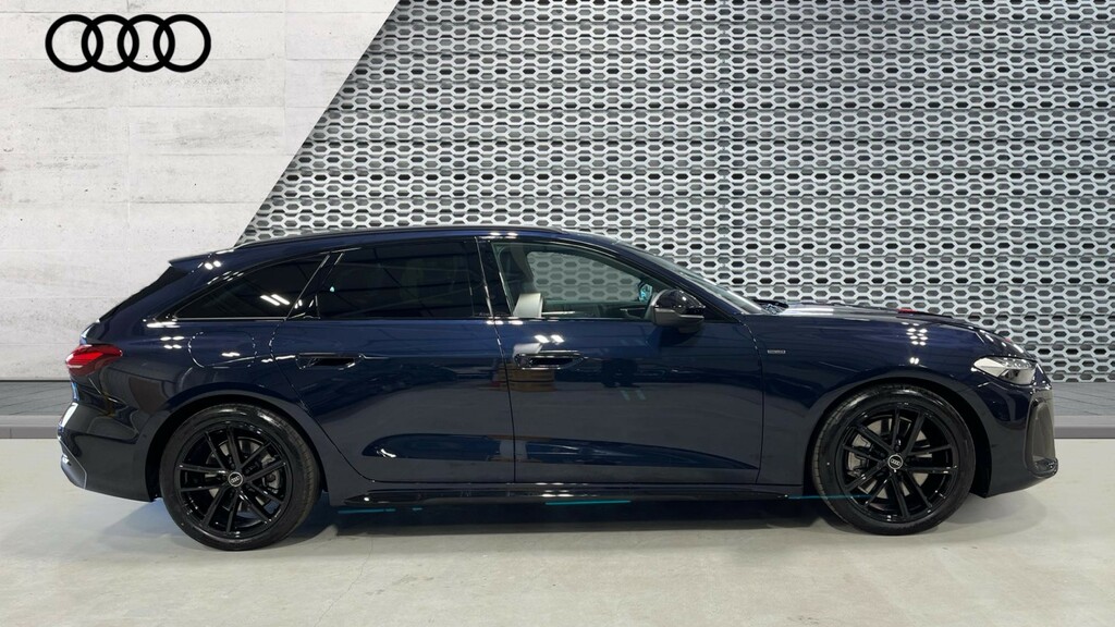 Audi A5 Audi A5 Avant Black Edition E-hybrid Quattro 299 P LX26OWM Blue #4