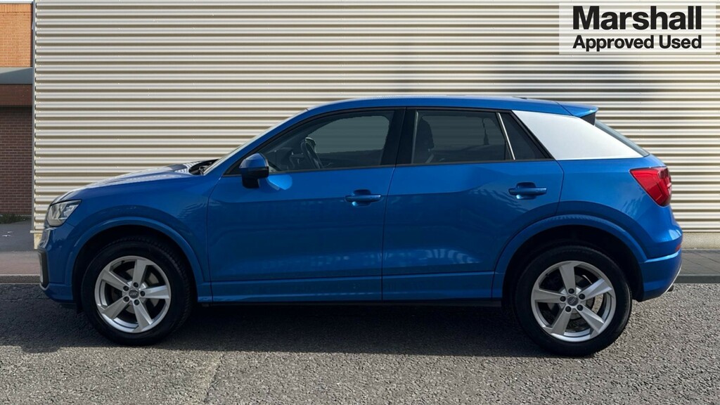 Audi Q2 Q2 35 Tfsi Sport S Tronic RN19OSB Blue #6