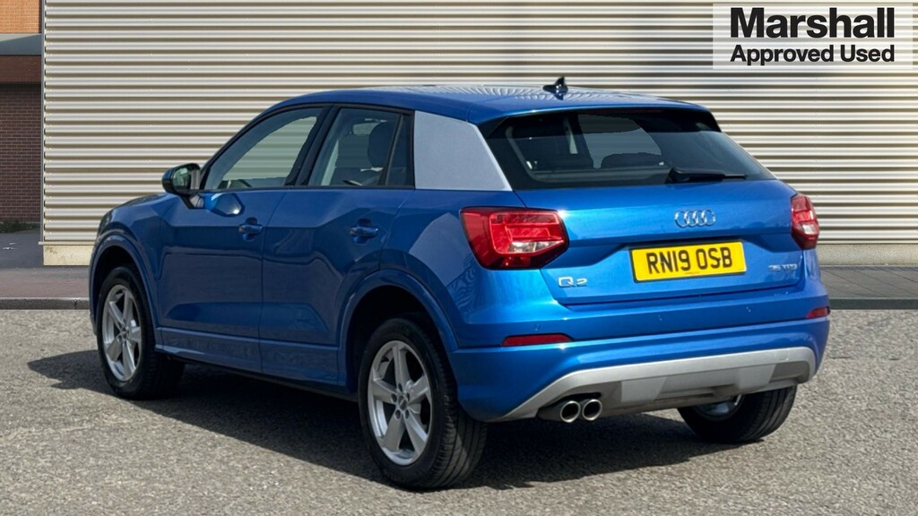 Audi Q2 Q2 35 Tfsi Sport S Tronic RN19OSB Blue #5