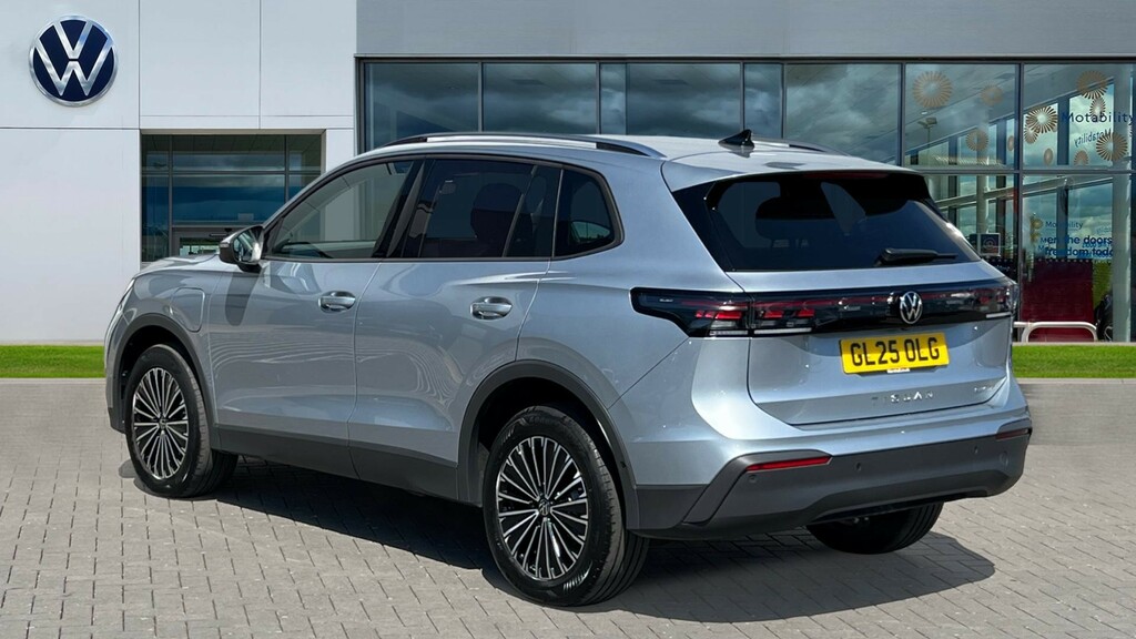 Volkswagen Tiguan Tiguan 1.5 Tsi Ehybrid Match Dsg GL25OLG Silver #3