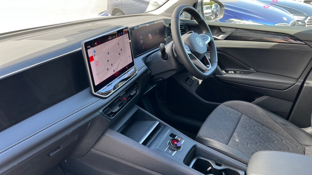 Volkswagen Tiguan Tiguan 1.5 Tsi Ehybrid Match Dsg GL25OLG Silver #2