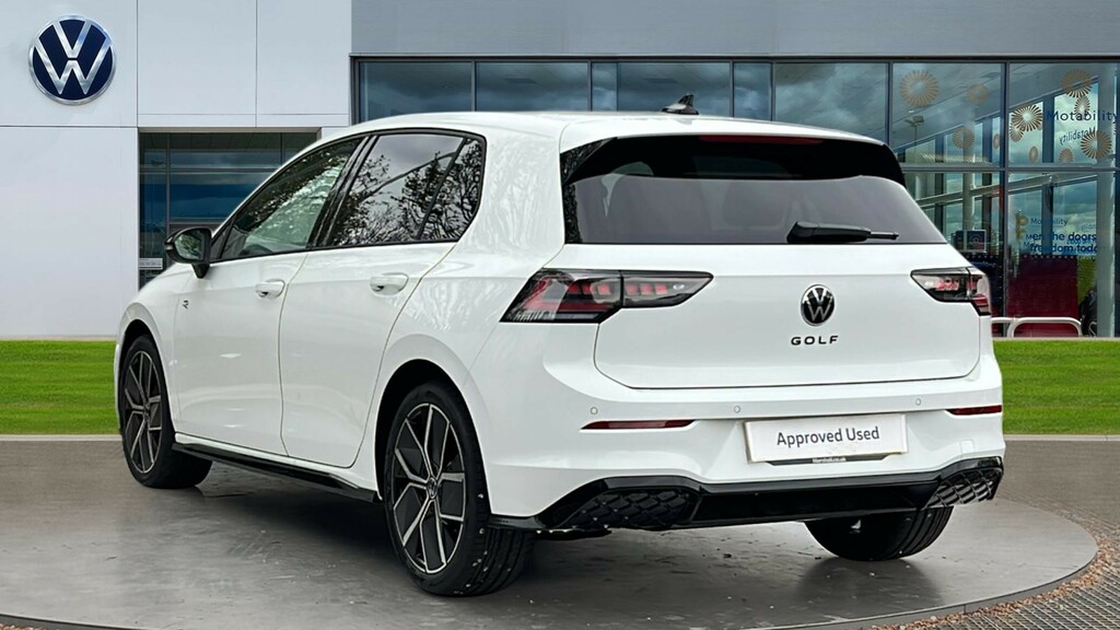 Volkswagen Golf Volkswagen Golf Hatchback 1.5 Etsi 150 Black Editi KR26AUX White #3