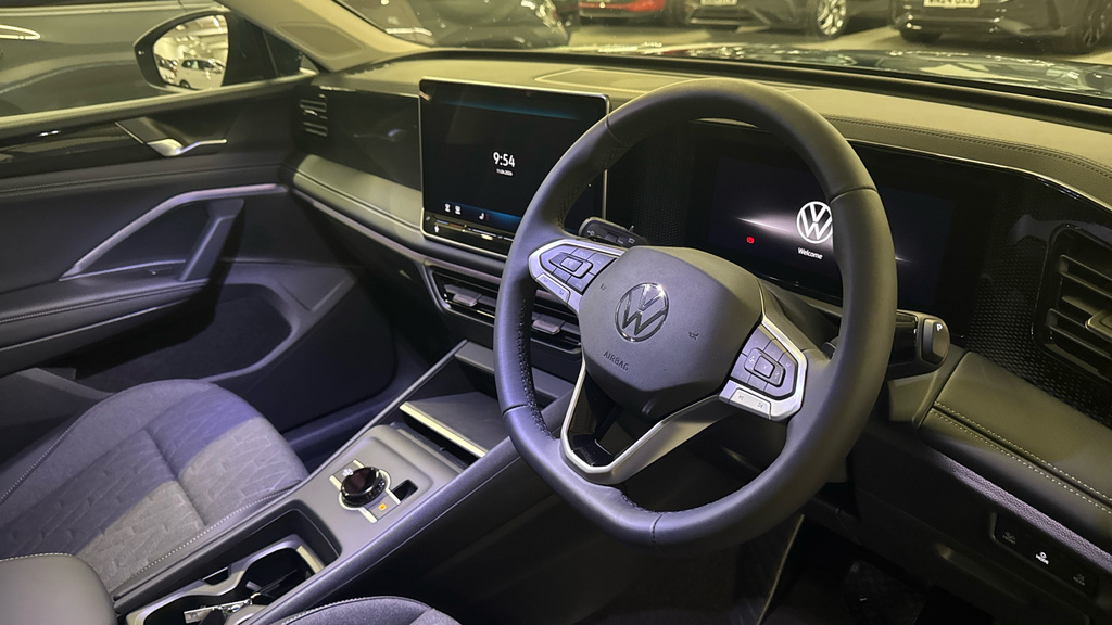 Volkswagen Tiguan Tiguan Match 1.5 Etsi 150 Ps 7-Speed Dsg Blue #6
