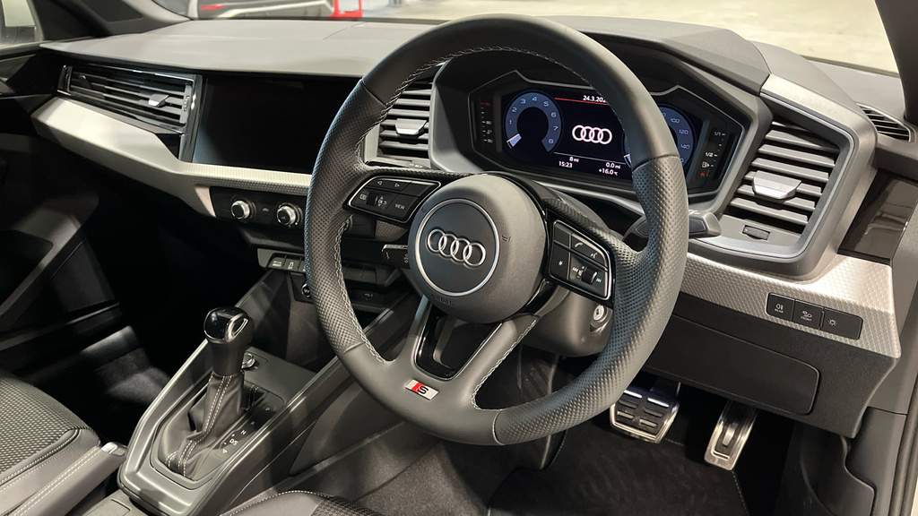 Audi A1 Audi A1 Sportback S Line 35 Tfsi 150 Ps S Tronic LV26MXR Silver #6
