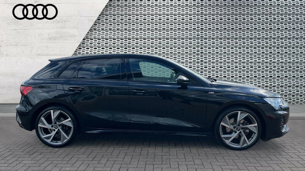 Audi A3 A3 1.5 Tfsi 150 Black Edition S Tronic LV75TGN Black #4