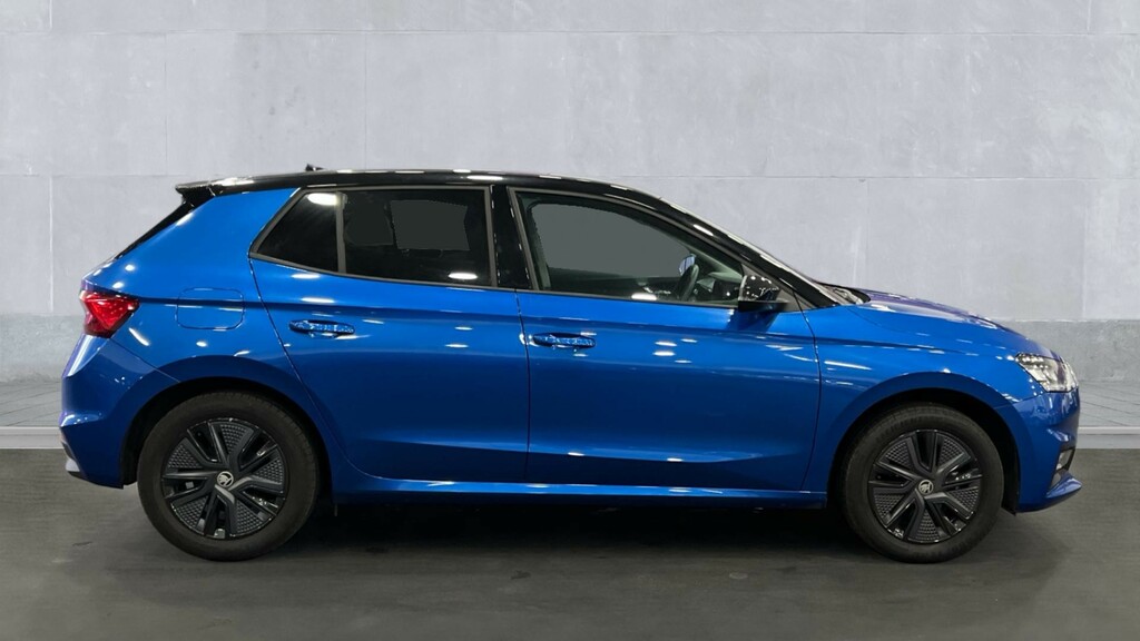 Skoda Fabia Fabia 1.0 Tsi Design Edition KY25OUE Black #4