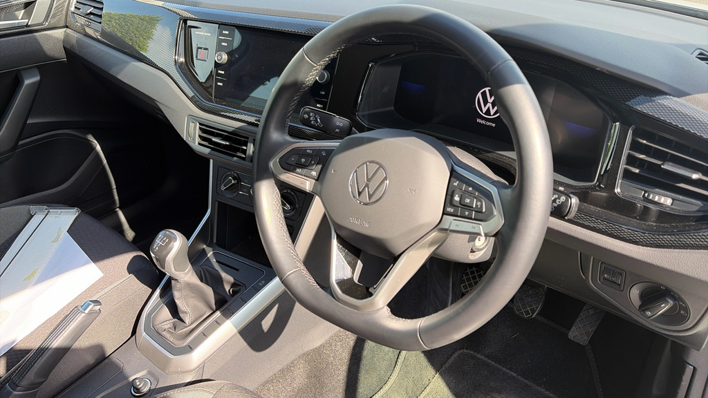Volkswagen Polo Polo 1.0 Tsi Life YT23EPU White #6