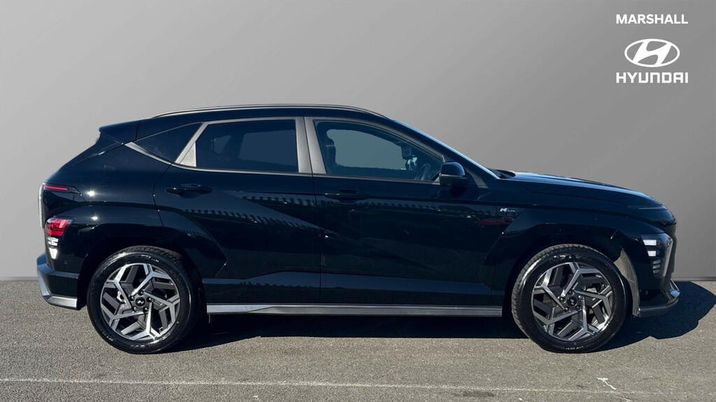 Hyundai Kona Kona 1.6 Hybrid 129 N Line S Dct EF25LOJ Black #2