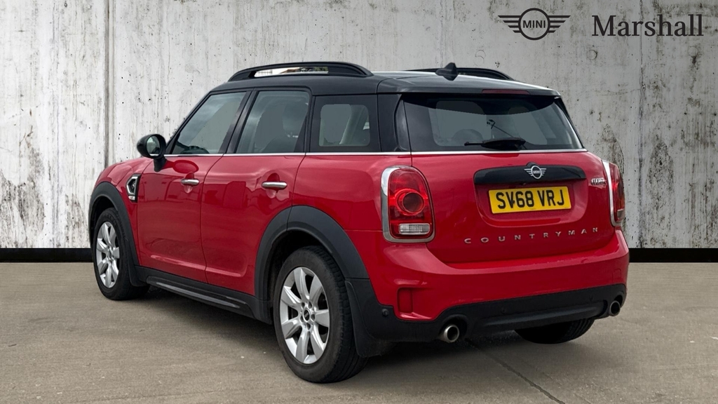 Mini Countryman Countryman 2.0 Cooper S 7 Speed SV68VRJ Red #2