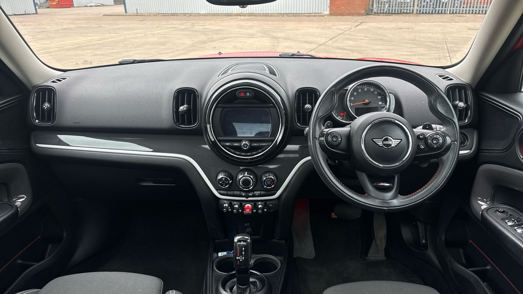Mini Countryman Countryman 2.0 Cooper S 7 Speed SV68VRJ Red #4