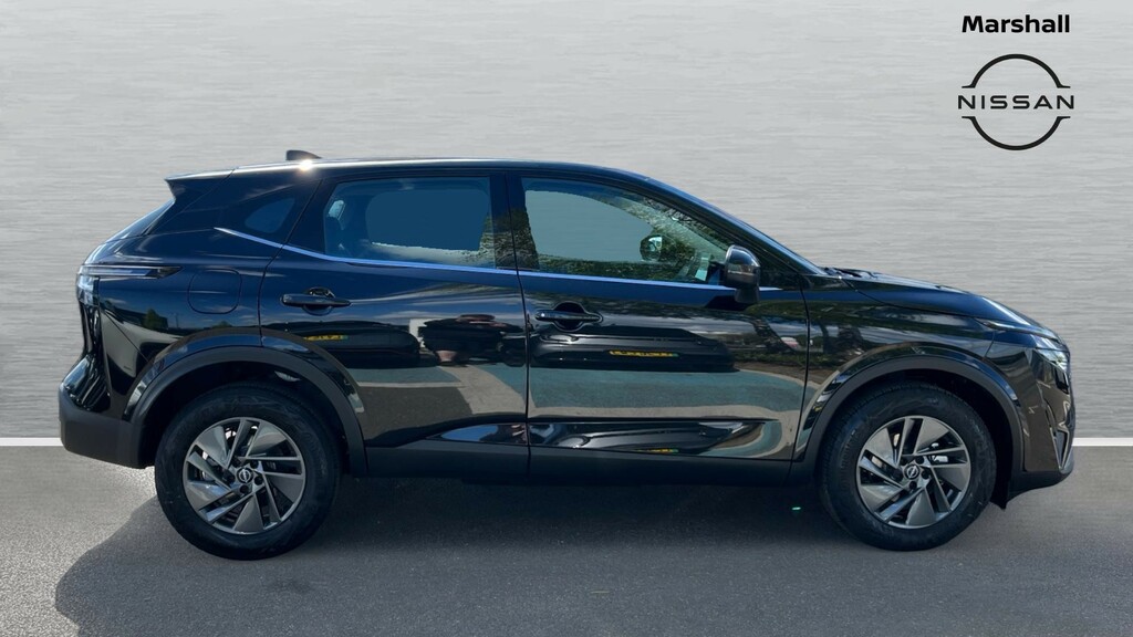 Nissan Qashqai Qashqai 1.3 Dig-t Mhb 140 Acenta Premium OV26LJL Black #3