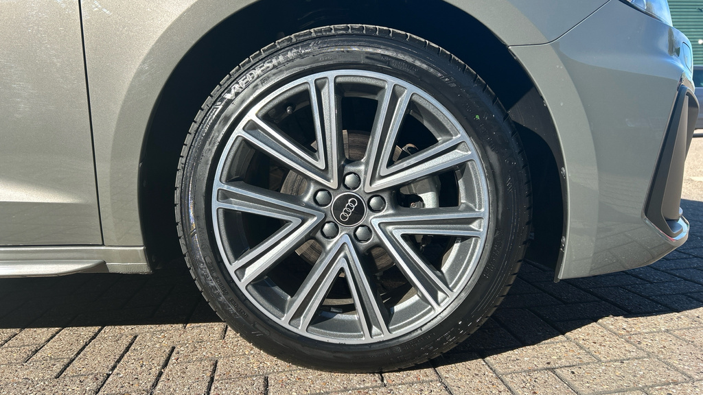 Audi A1 Audi A1 Sportback 30 Tfsi S Line S Tronic RO26XMW Grey #5