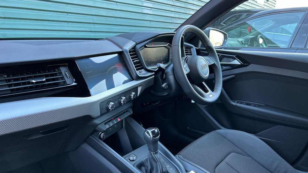 Audi A1 Audi A1 Sportback 30 Tfsi S Line S Tronic RO26XMW Grey #2