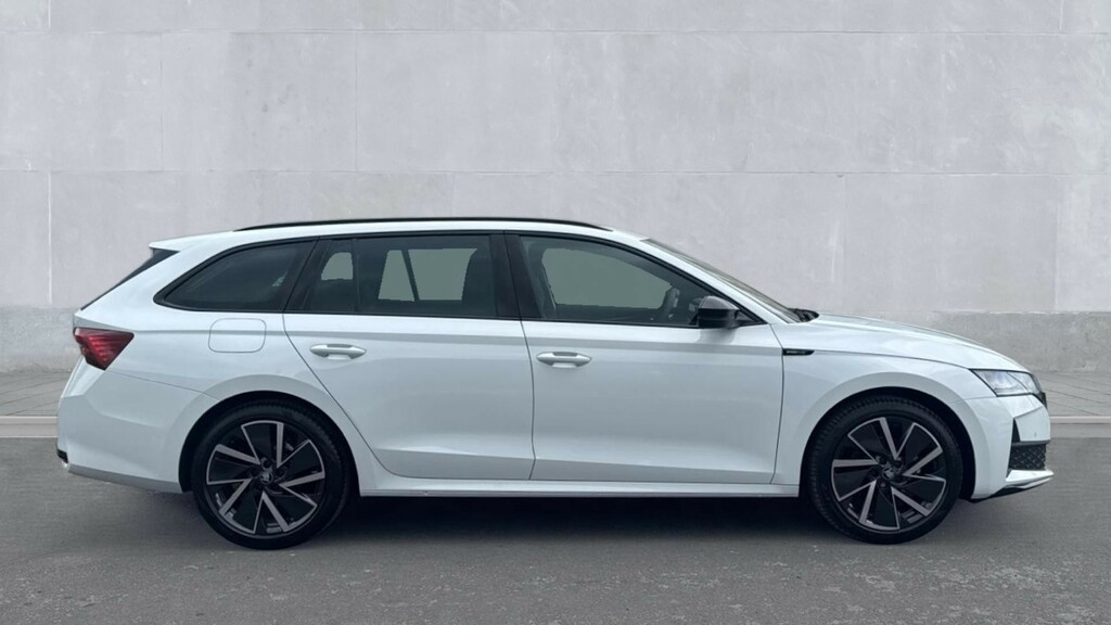 Skoda Octavia Octavia Estate Sportline 1.5 Tsi E-tec 150 Ps Dsg RE26HOA White #4