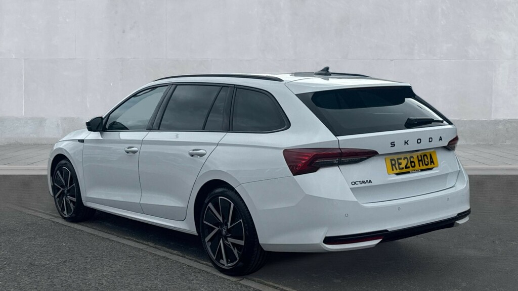 Skoda Octavia Octavia Estate Sportline 1.5 Tsi E-tec 150 Ps Dsg RE26HOA White #3