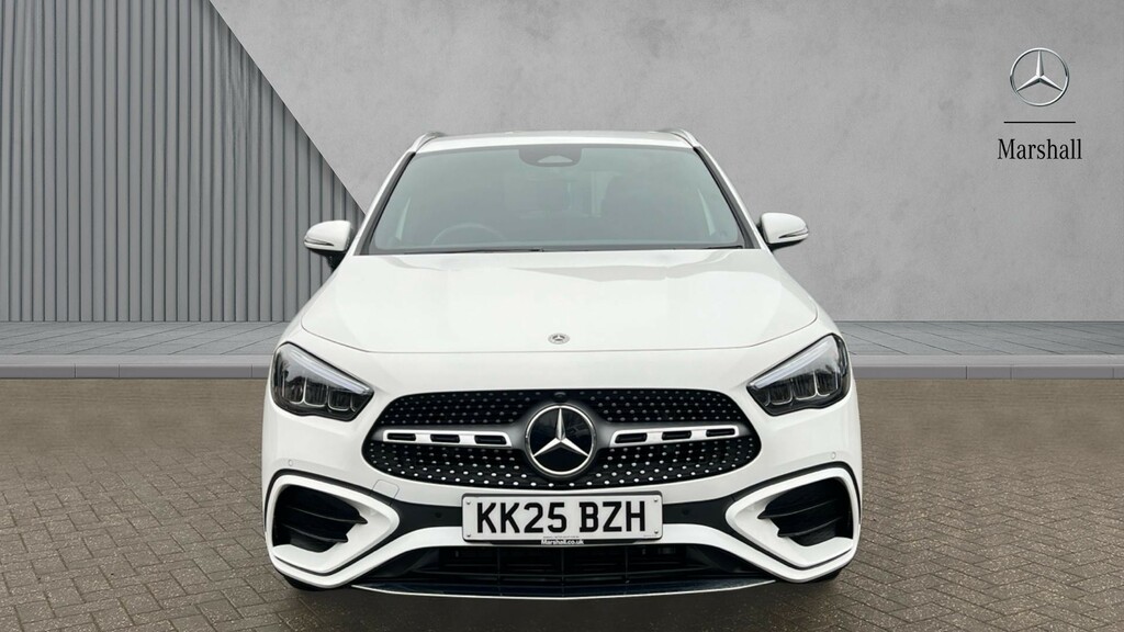 Mercedes-Benz GLA Class Gla 200 Amg Line Executive KK25BZH White #6
