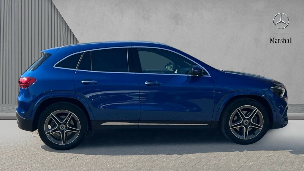 Mercedes-Benz GLA Class Gla 220D 4Matic Amg Line Premium HV24OMB Blue #4