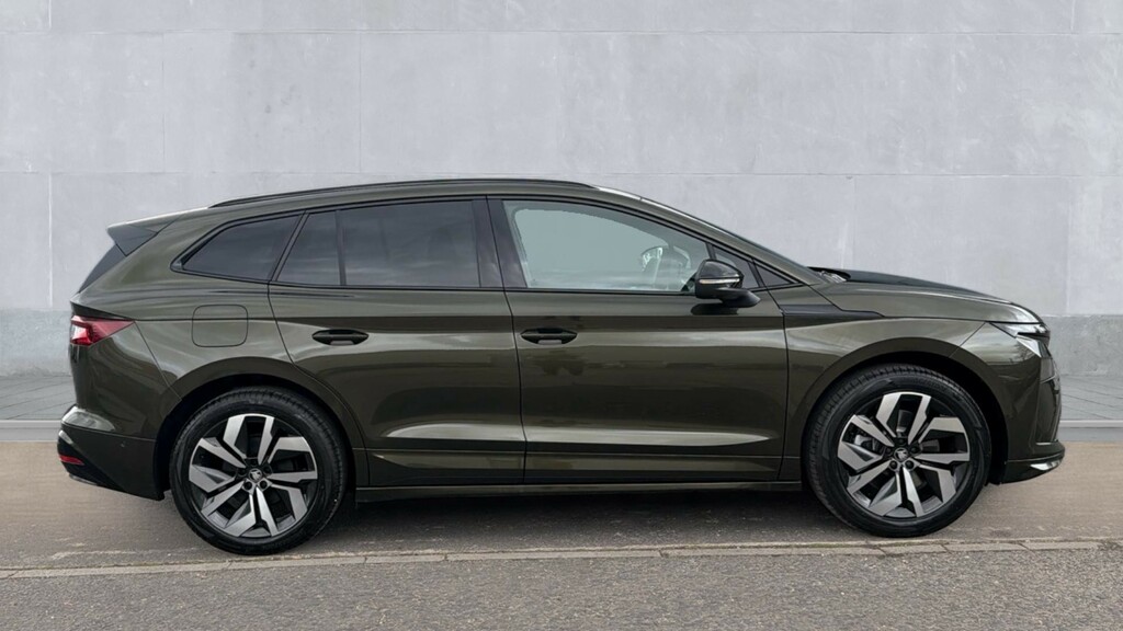 Skoda ENYAQ Enyaq Sportline 85X 82 Kwh 286 Ps Single Speed 4X4 Green #4