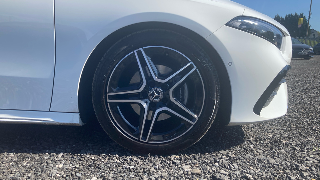 Mercedes-Benz A Class A Class A180 Amg Line Executive KM75OWG White #5