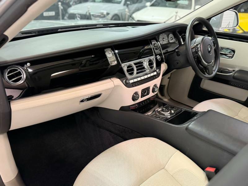Rolls-Royce Ghost 6.6 V12 - 2012 62 Silver #6