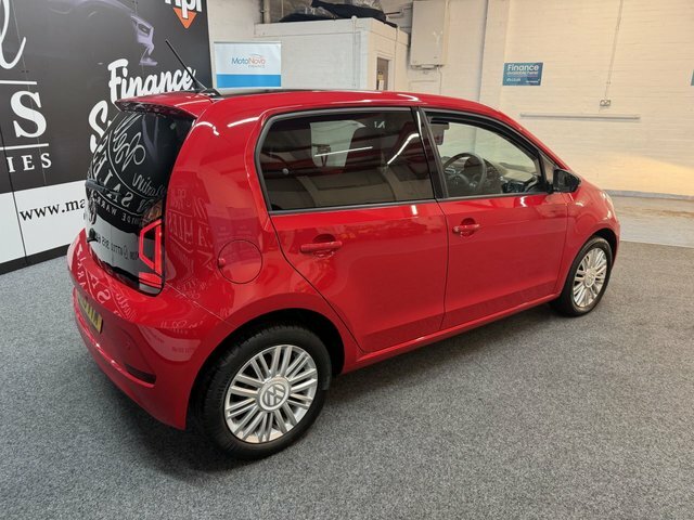 Volkswagen Up 1.0 Move Up 2 NH19VYM Red #4