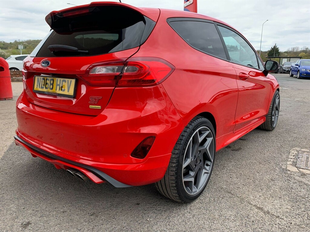 Ford Fiesta 1.5T Ecoboost St-3 Euro 6 ND68HCV Red #5
