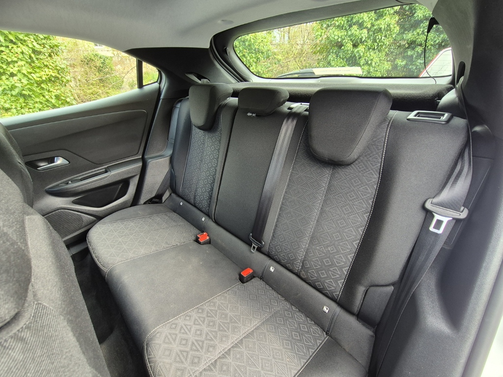 Vauxhall Corsa E Elite Nav Red #12