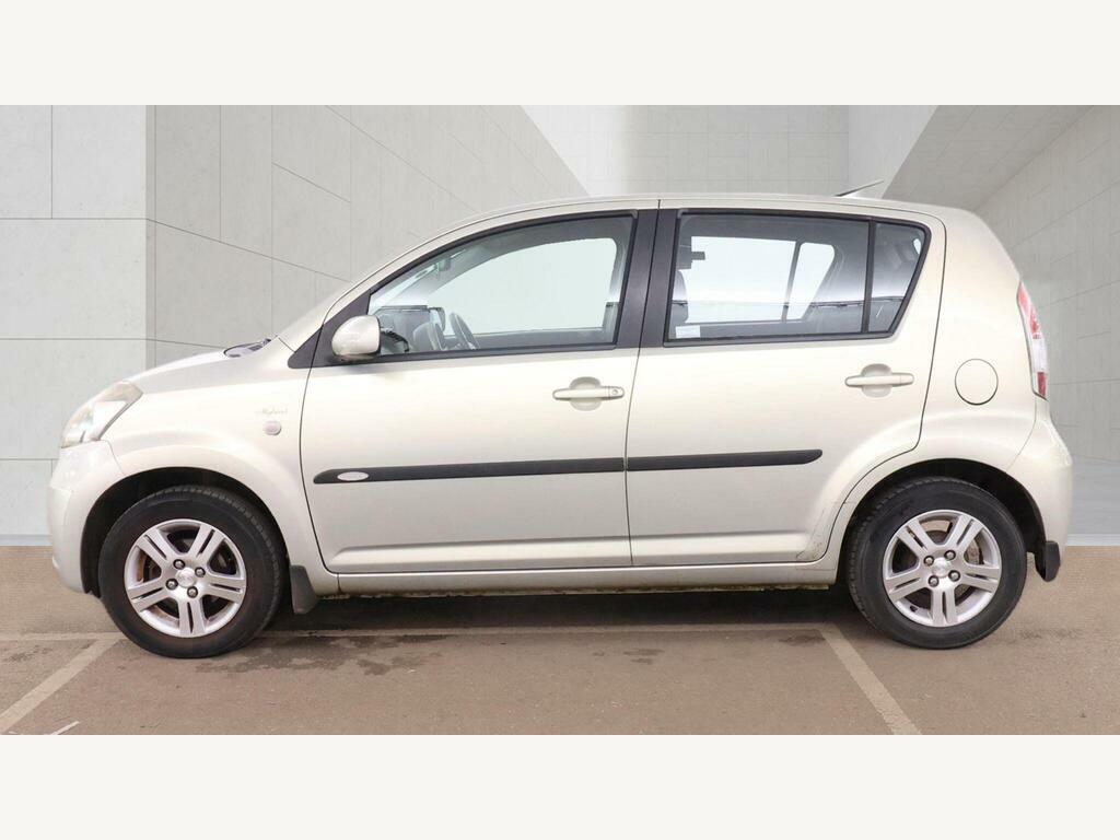 Daihatsu Sirion Hatchback Centenary 2007 Silver #3