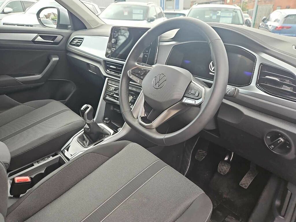 Volkswagen T-Roc 1.5 Tsi Match RE75NRV Silver #6