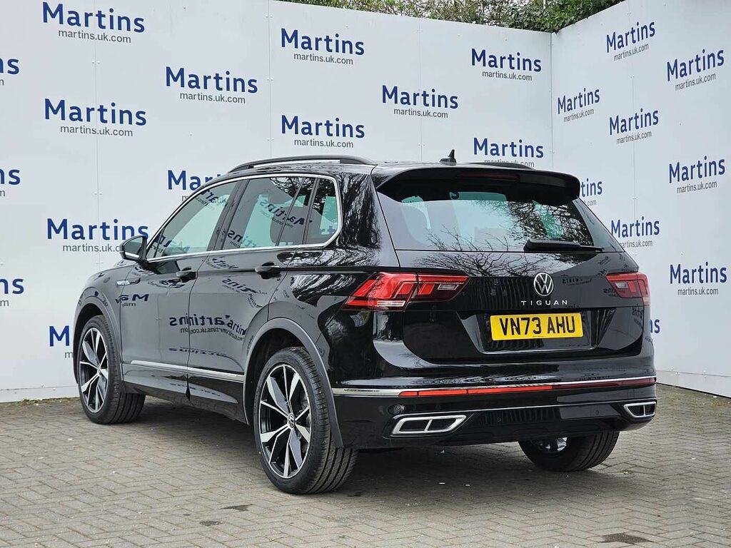 Volkswagen Tiguan 1.5 Tsi 150 R-line Dsg VN73AHU Black #3