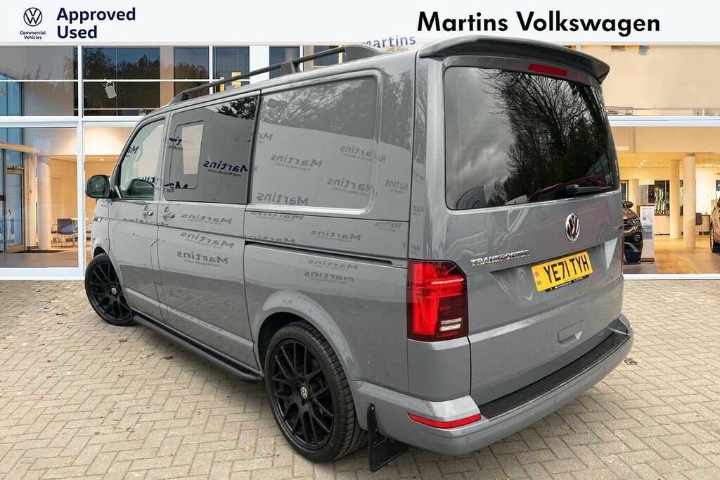 Volkswagen Transporter T30 Kombi Highline Swb 204 Ps 2.0 Tdi 7Sp Dsg 4Mot YE71TYH Grey #3