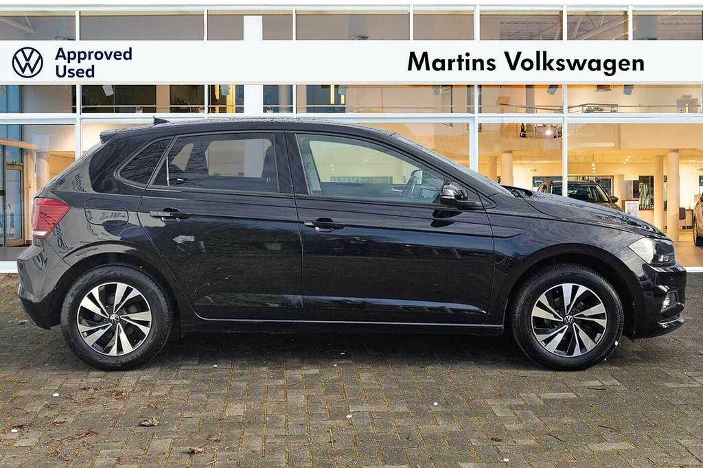 Volkswagen Polo 1.0 Tsi 95 Match Dsg SA71CCD Black #4