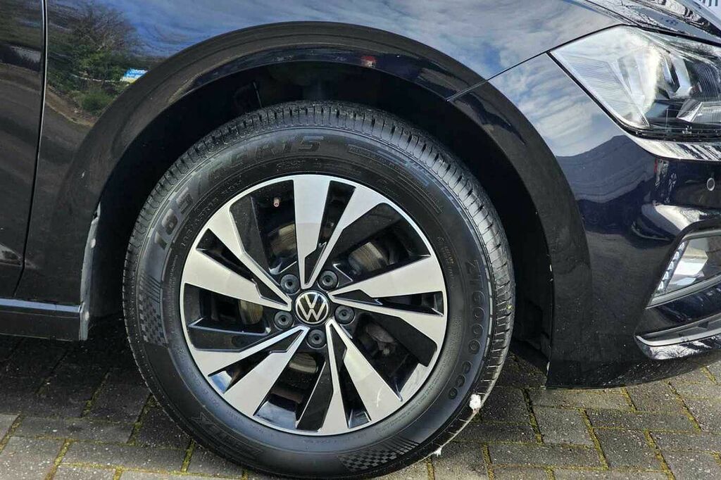 Volkswagen Polo 1.0 Tsi 95 Match Dsg SA71CCD Black #5