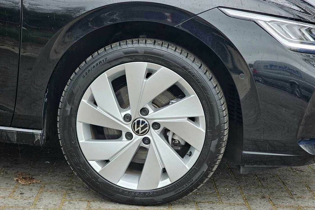 Volkswagen Golf 1.5 Tsi 204 Match Ehybrid Dsg GD25OUS Black #5