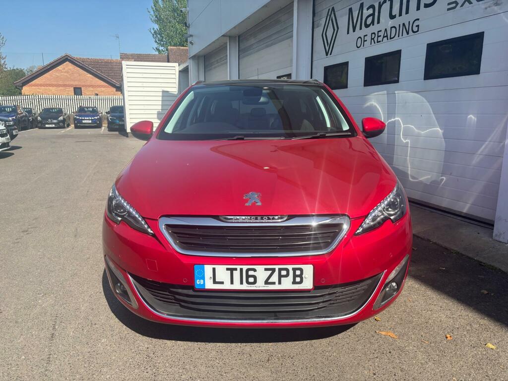 Peugeot 308 SW 1.2 Puretech Allure Eat Euro 6 Ss Red #2