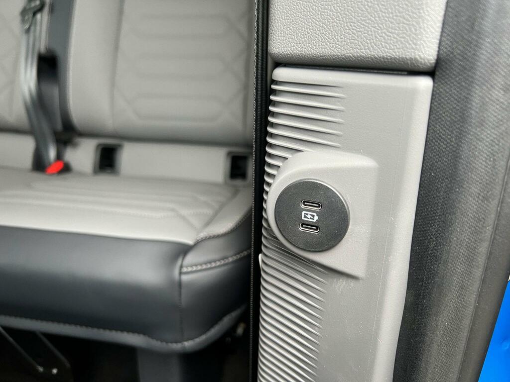 Volkswagen Transporter Shuttle Shuttle 2.0 Tdi T32 S Swb Silver #26