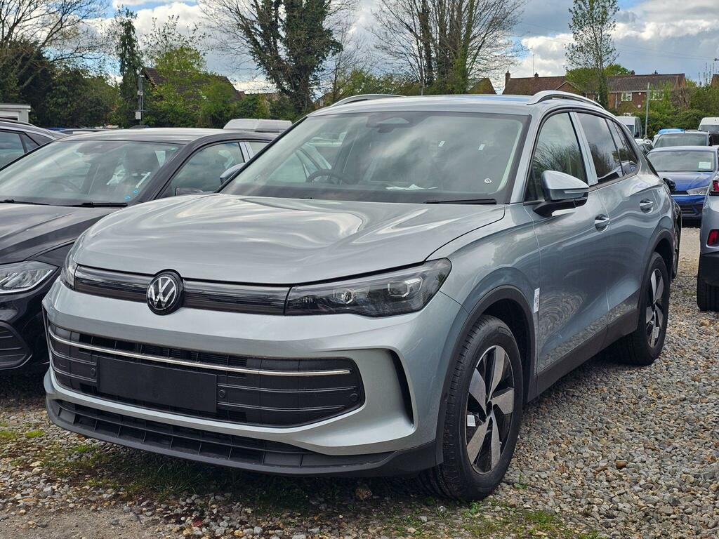 Volkswagen Tiguan 1.5 Etsi Mhev Match Dsg Euro 6 Ss  Silver #3