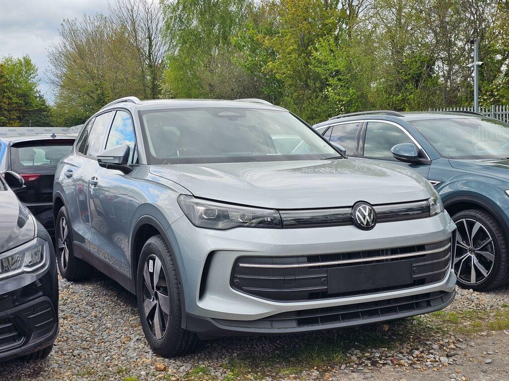 Volkswagen Tiguan 1.5 Etsi Mhev Match Dsg Euro 6 Ss Silver