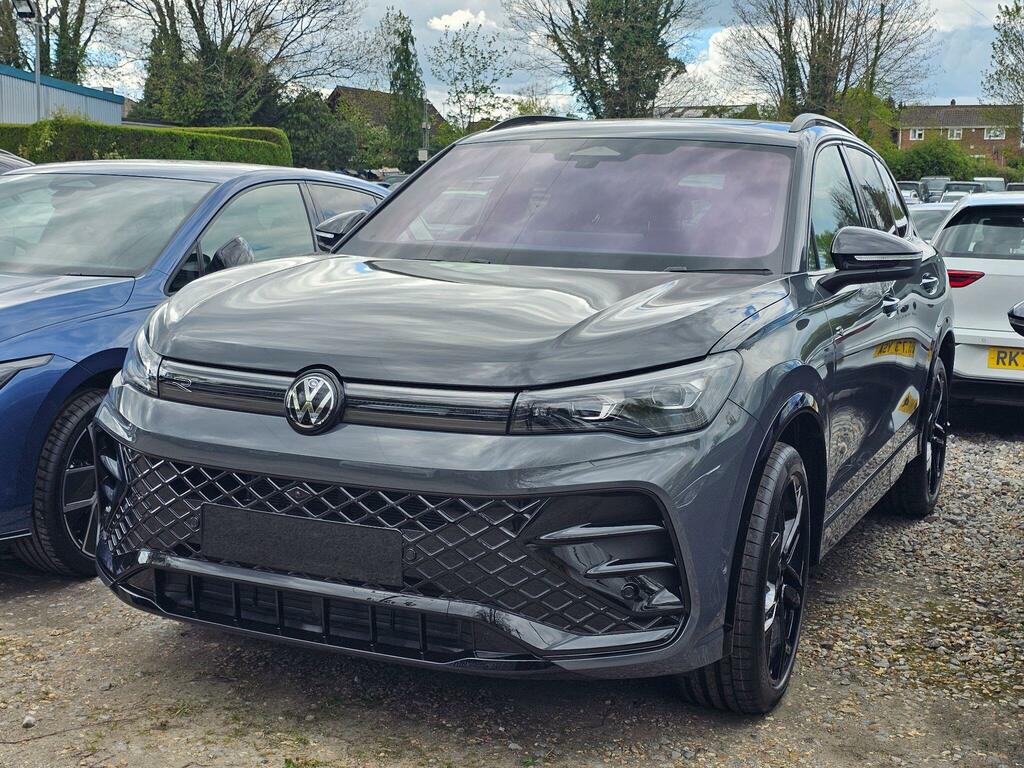 Volkswagen Tiguan 2.0 Tsi Black Edition Dsg 4Motion Euro 6 Ss  Grey #3