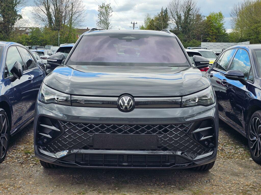 Volkswagen Tiguan 2.0 Tsi Black Edition Dsg 4Motion Euro 6 Ss  Grey #2