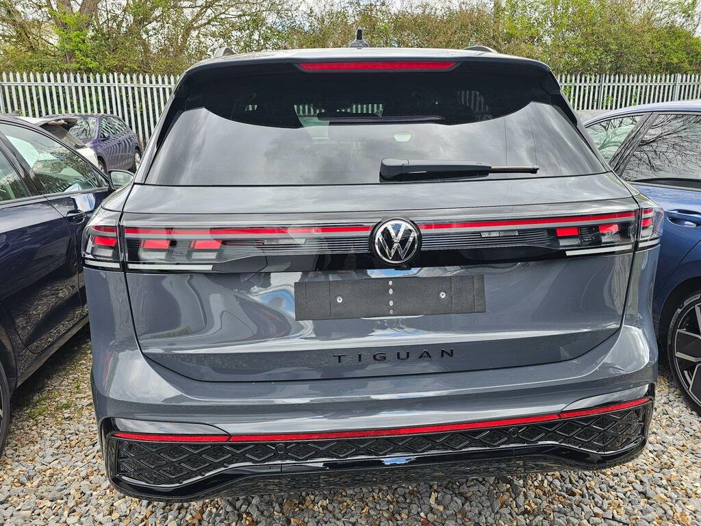 Volkswagen Tiguan 2.0 Tsi Black Edition Dsg 4Motion Euro 6 Ss  Grey #5