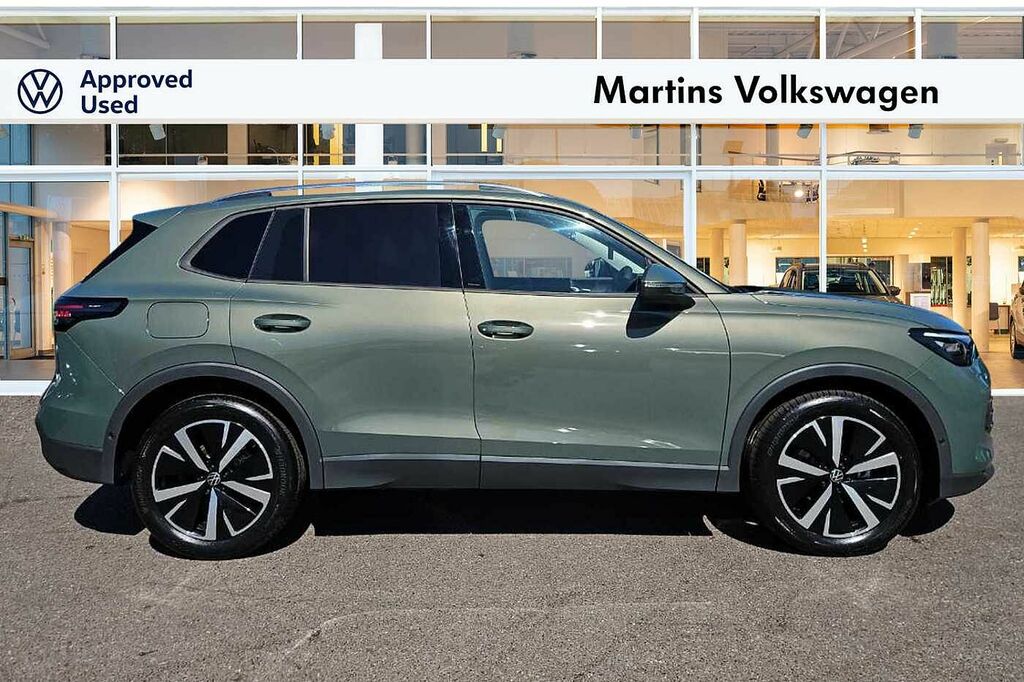 Volkswagen Tiguan 1.5 Etsi 150 Match Dsg RO26FWZ Green #4