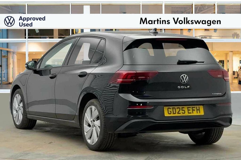Volkswagen Golf 1.5 Tsi 204 Match Ehybrid Dsg GD25EFH Black #3