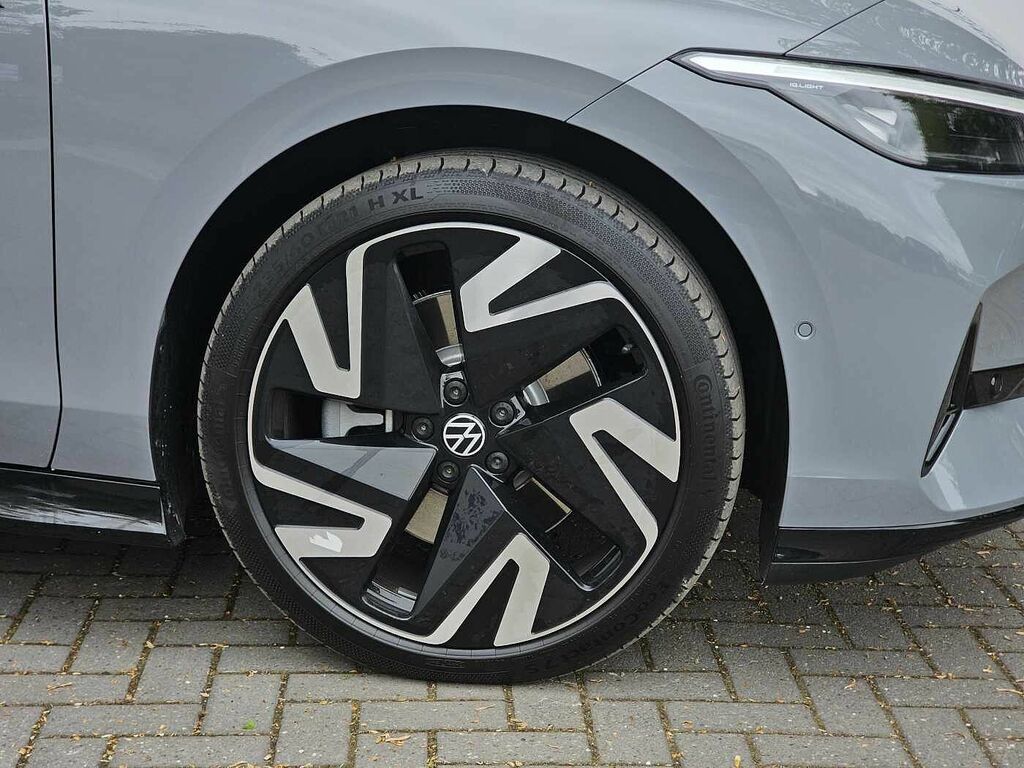 Volkswagen ID.7 250Kw 4Motion Gtx Plus 86Kwh RE26LOH Grey #5