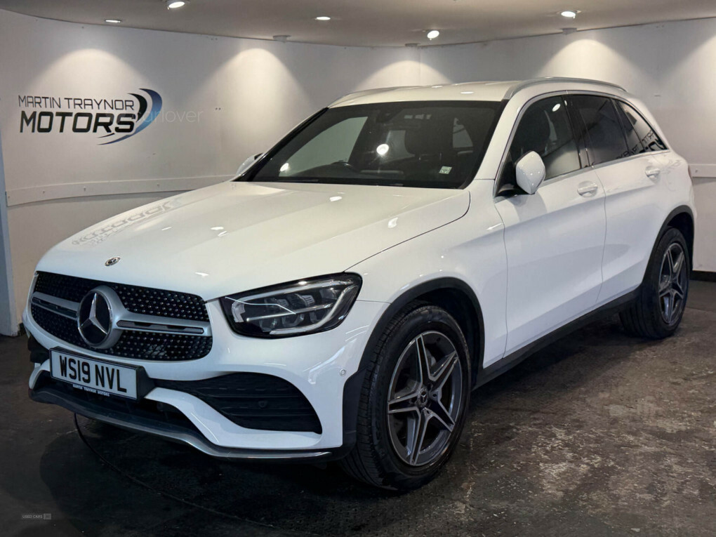 Mercedes-Benz GLC Class Glc 220D 4Matic Amg Line 9G-tronic WS19NVL #3