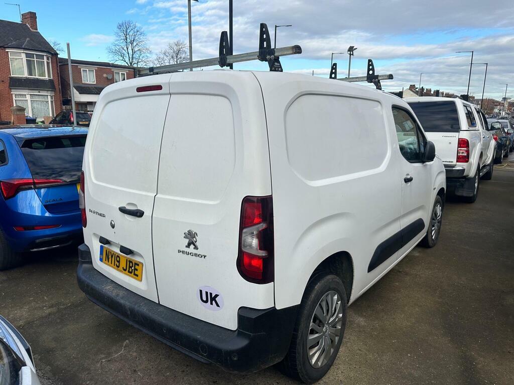 Peugeot Partner 1.6 Bluehdi 1000 Professional Standard Panel Van S NY19JBE White #4