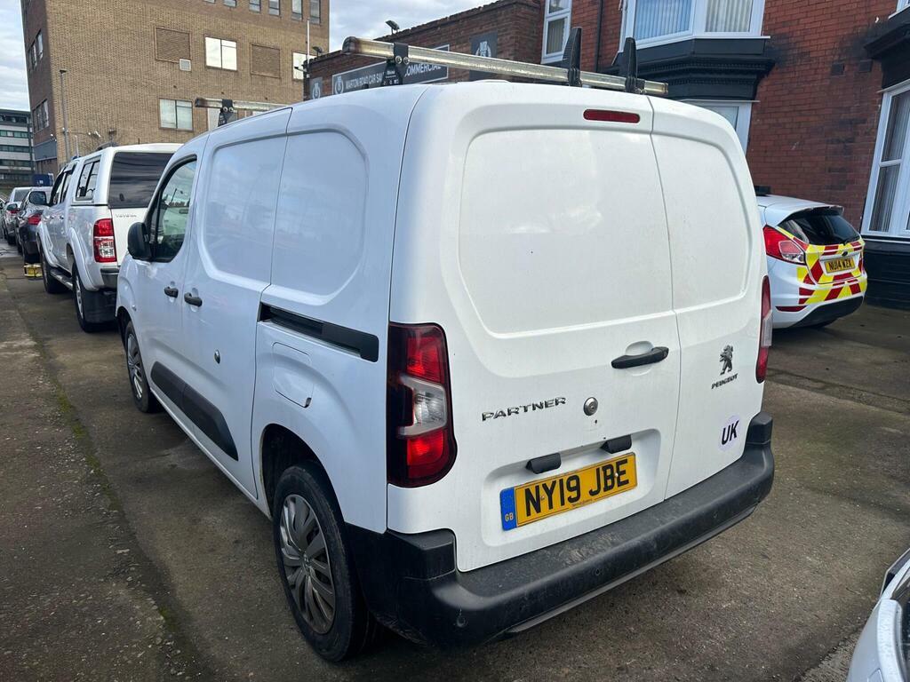 Peugeot Partner 1.6 Bluehdi 1000 Professional Standard Panel Van S NY19JBE White #3